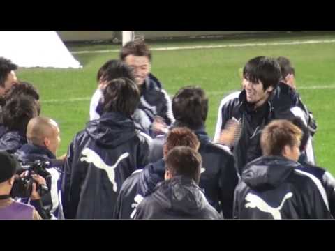 2011/12/03 磐田×川崎：ジウシーニョ胴上げ
