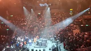 NDX _AKA MENGGEMPARKAN HONGKONG 