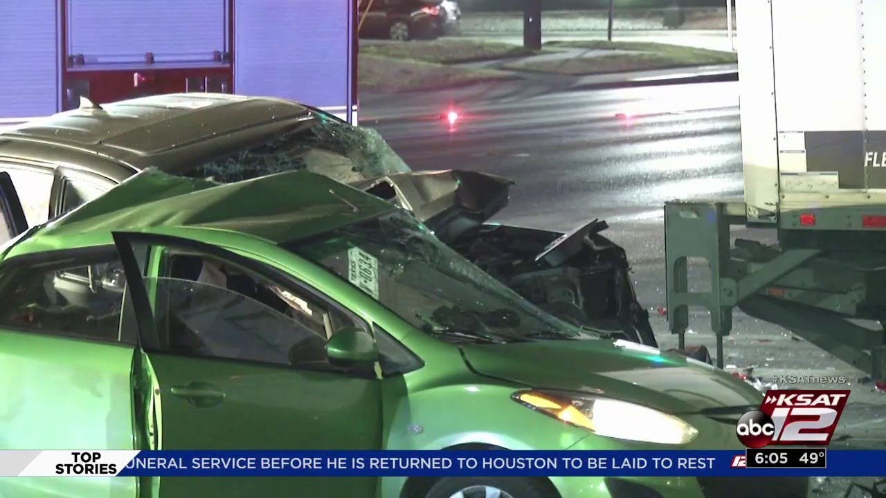 Woman killed in multi-vehicle crash on Northeast Side - YouTube