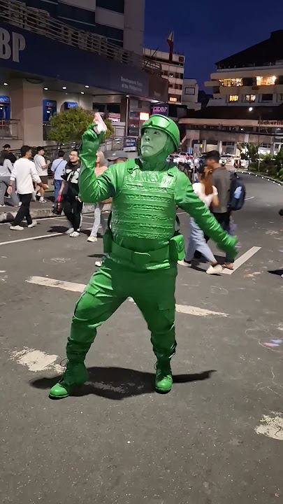 Funny Green Soldier sexy action pewww #trending #funnyshorts #comedy #funny #busking #viral
