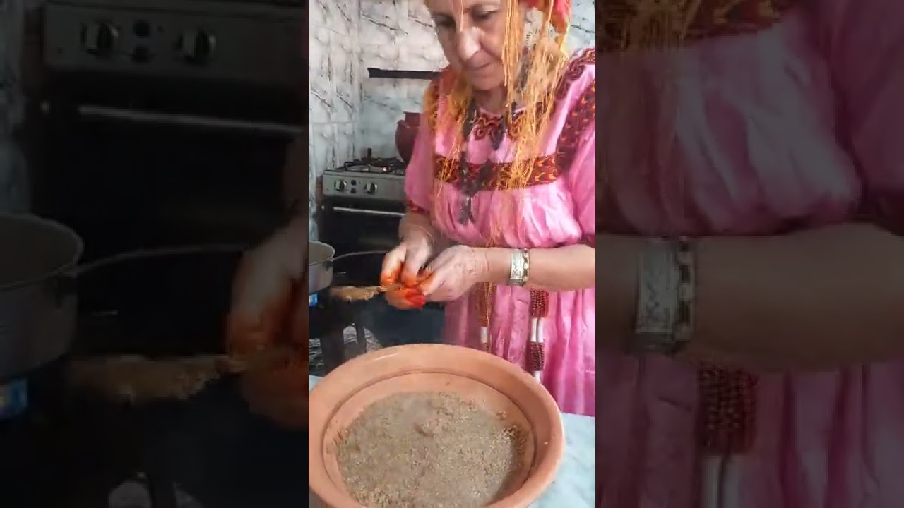 sekssou ouvissar  كسكس بمرق الفول اليابس(ابيصار)