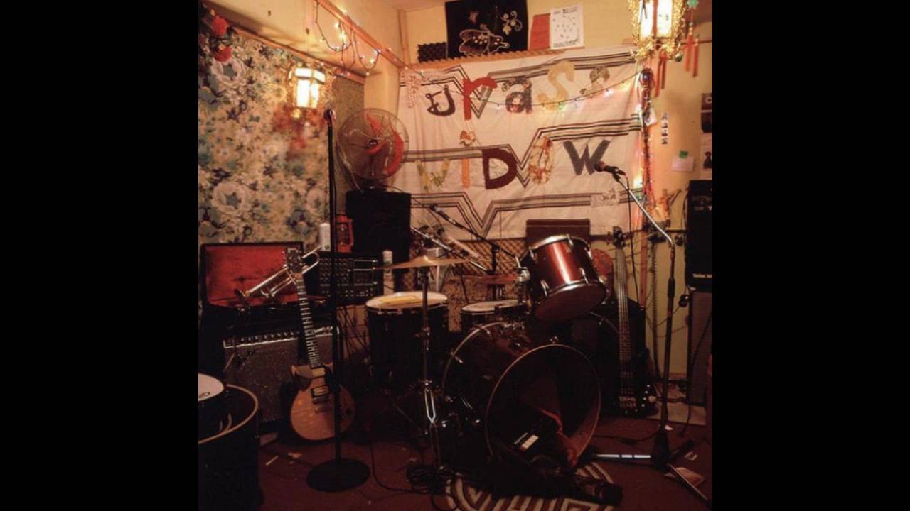 Watch Grass Widow - Time Could Bend on YouTube Watch Grass Widow - Time Could Bend on YouTube