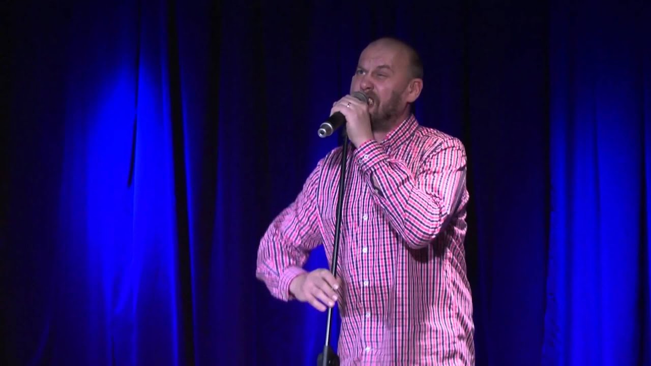 09. Андрей Родионов "Есть на нашей улице магазин"