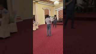картинка: Ёна баленгиро живое исполнение песни дужакирла ман мри семья цыганские песни 2021💣💣💣