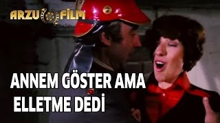 Neşeli Günler - Annem Göster Ama Elletme Dedi Resimi