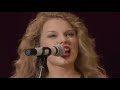 Taylor Swift Live in Japan