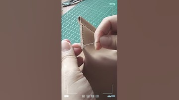 How to make a leather purse with snap buttons.  #handmade #diy  #leathercraft #leatherwork #leather