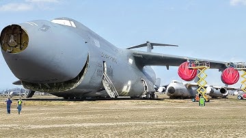 Inside the World’s Largest Plane Boneyard Storing Thousands of U.S. Aircraft