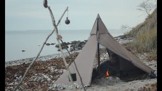 ⁣3 days solo bushcraft - canvas tent, cooking on hot stone, adjustable pot hanger