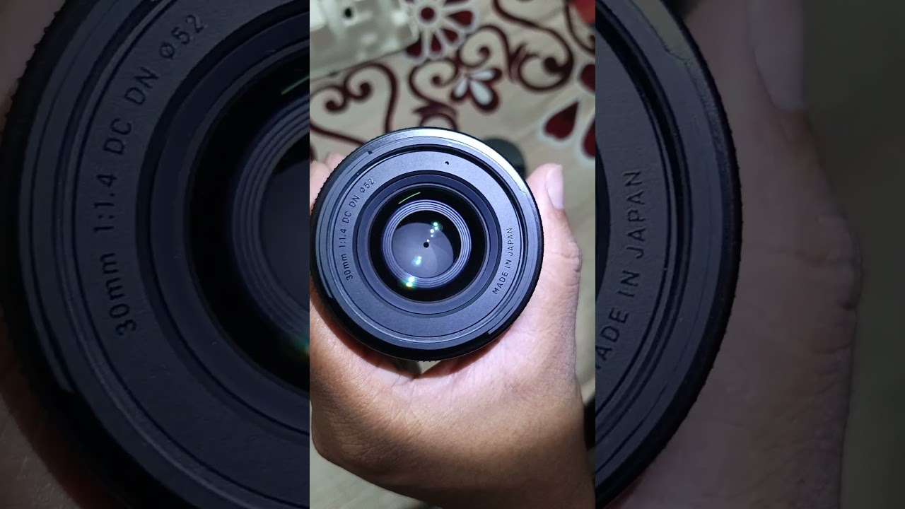 Brand New Fresh Condition Sigma 30mm F/1.4 লেন্সটি বিক্রি করা হবে।
