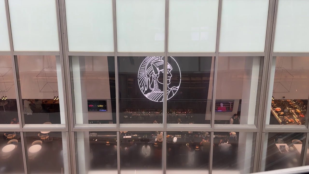 Зал ожидания Centurion в аэропорту Лос-Анджелеса: лучший (и единственный) вариант зала ожидания д...