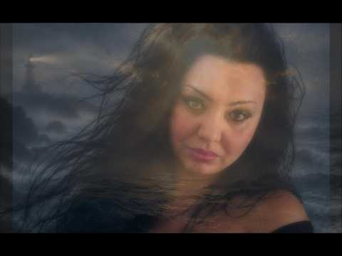 OCEANS - Hillsong United (Where Feet May Fail) cover by Betty Fodor - Knowles