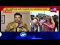 Streets of Ahmedabad are neat and clean, says actor Varun Dhawan during his visit to city| TV9News