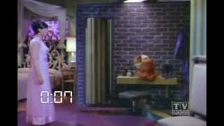 Batgirls Revolving Wall With Timer