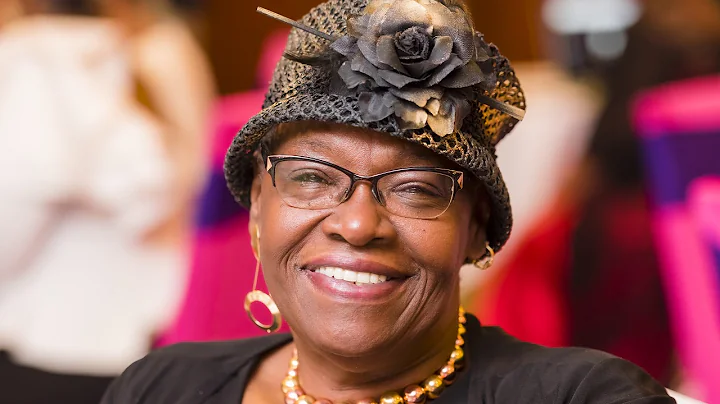 Joyce Gibson on Hattitude and Hattiquette
