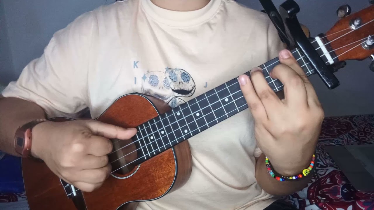 El barco Karol G ukulele cover Acordes Chordify