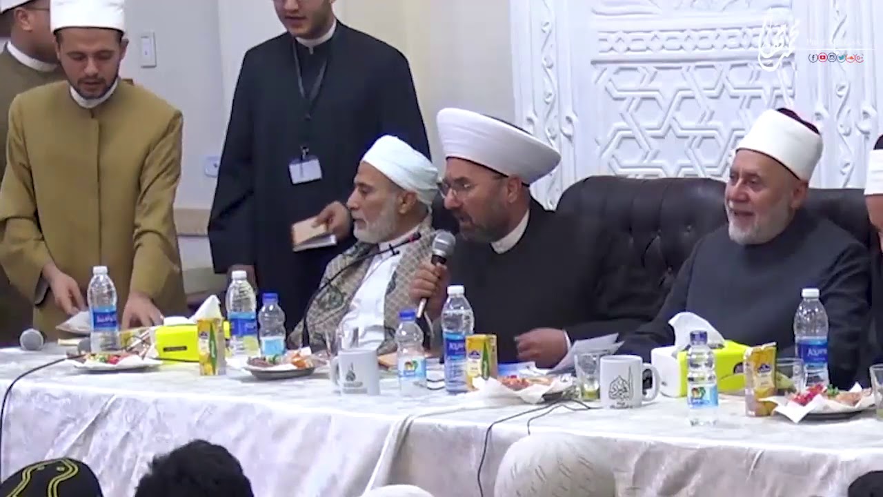 #تسبيع_البردة لفضيلة الأستاذ الدكتور #رافع_الرفاعي مفتي العراق بإنشاد رائق بصوت ندي وقلب نابض