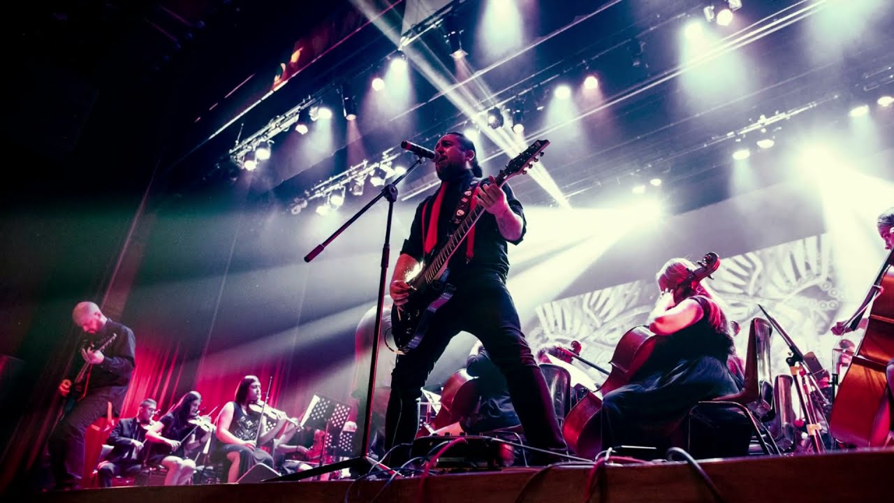 MORIR DE AMOR   Corazon de Metal Ft  Filarmonica Metropolitana