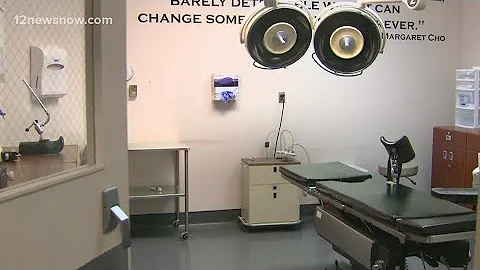 Texas representatives have mixed reactions as nation's most restrictive abortion law causes state-wi