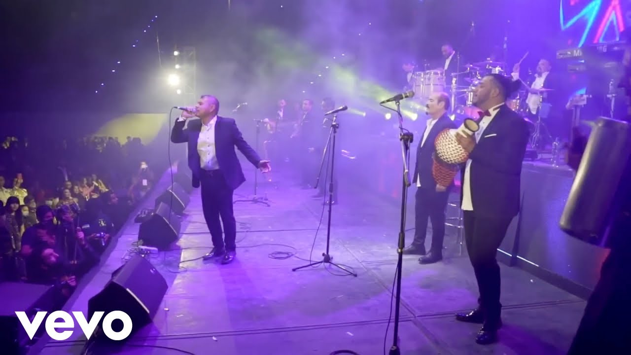 Tropicalisimo Apache - Lloraras (En Vivo)