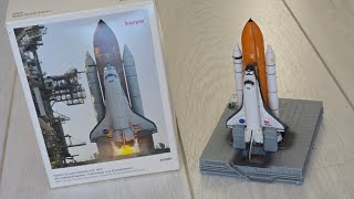 RARE SPACE SHUTTLE ATLANTIS MODEL WITH LAUNCH PLATFORM. HERPA 1