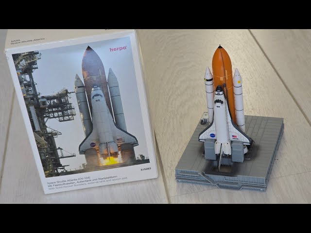 【ハン】herpa スペースシャトルアトランティス 1/500 レア品 RARE SPACE SHUTTLE ATLANTIS MODEL WITH LAUNCH PLATFORM. HERPA 1