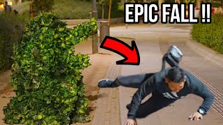 Falls and Epic Scares of People By Bushman Prank in Madrid !!