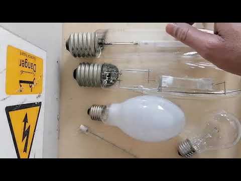 فيديو: ما هي الشعيرة المستخدمة في المصباح الكهربائي؟