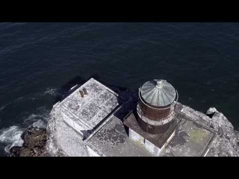 Video: Il Faro Maledetto Su Tillamook Rock - Visualizzazione Alternativa