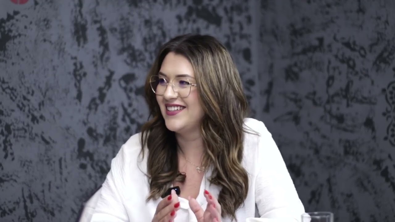 Viceprimarul orașului Oțelu Roșu, Maria Florea