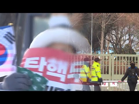 윤 대통령, <strong>구치소서</strong> 설맞이…&amp;quot;김여사 접견 계획 없어&amp;quot; / 연합뉴스TV (YonhapnewsTV)
