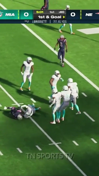 ABSURD FOOTBALL MOMENT JUST HAPPENED! #shorts #nfl #football #sports