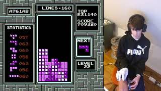 Pro tetris player attempts PERFECT MAXOUT in nes tetris