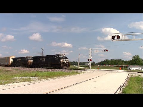 NS M21 with NS 4546 and NS 7695 at County Road 500 North near Delphi, Indiana