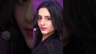 white swan 🤍 or Balck swan 🖤?#xin#aria#indiankpopidol