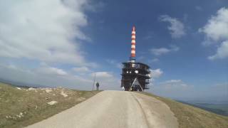 1607M - Up And Down