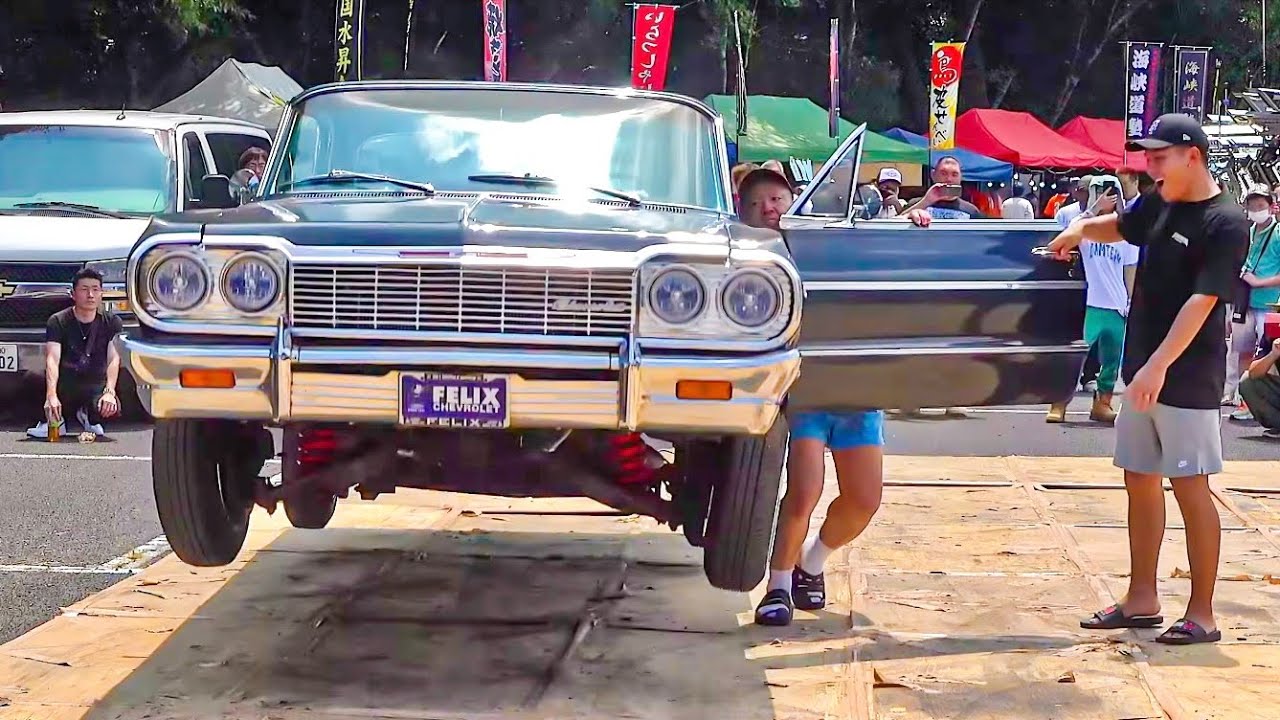 All four wheels are floating! Lowrider Hopping Battle 310 STREET