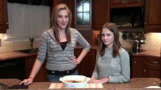 Cheesy Chicken And Noodle Casserole