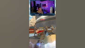 Hitting the clutch! 1v2! #shorts #apex #apexlegends #gaming