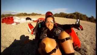 Mel Skydives!