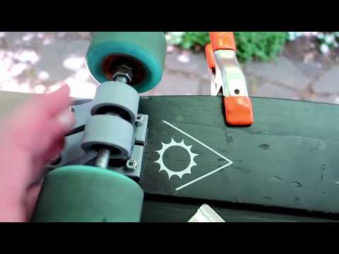AT Mini 22b, Springs that tackle side load.
