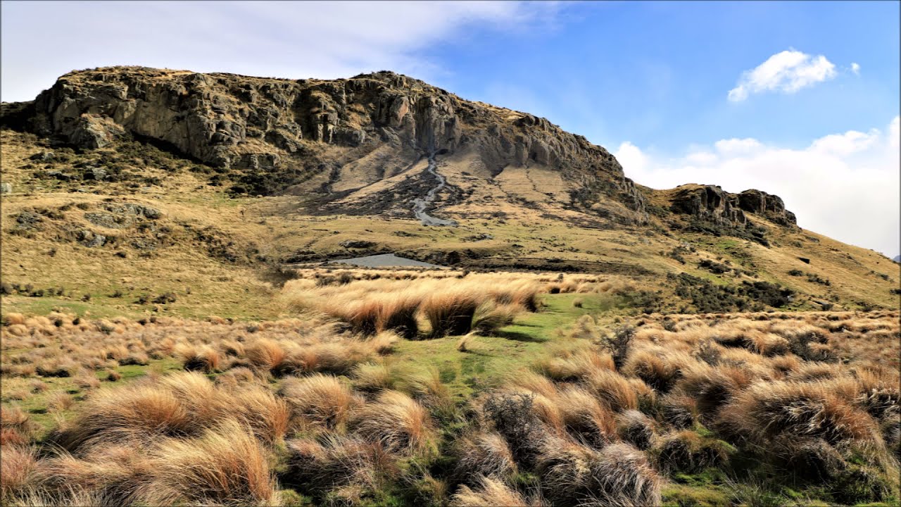 NZ Roady: Methven ... L Heron L Clearwater Mt Potts Station Mt Sunday (Edoras)