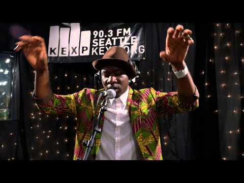 Putar Best I Can - BLITZ the AMBASSADOR