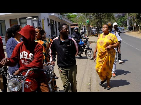 CHINAA AWAFIKISHA WATU WATANO MAHAKAMANI KISA KUHARIBU MALI NA KUFANYA FUJO OFISINI KWAKE