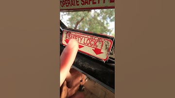 HOW TO USE SCHOOL BUS EMERGENCY EXITS | Austral Starliner Bus: Open and Close Bus Roof Hatch