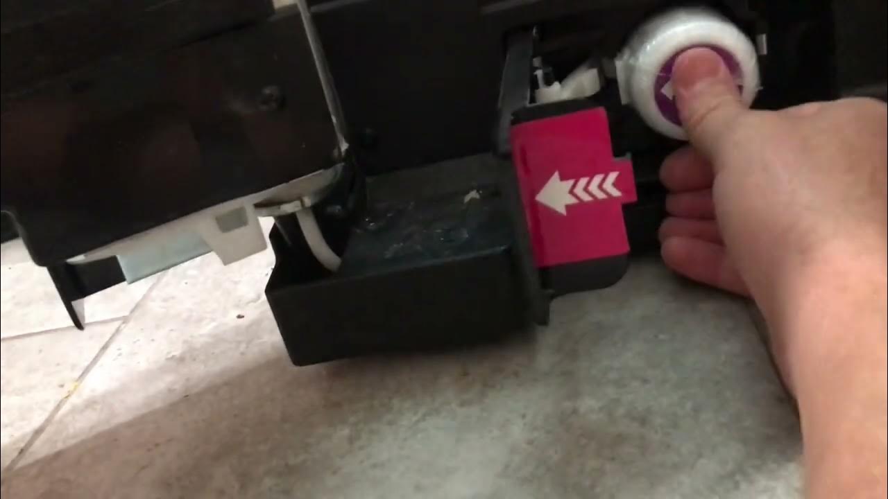 How to Replace Water Filter on Amana Fridge - YouTube