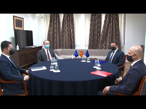 Работна средба на премиерот Заев со претседателот на политичката партија Алтернатива и пратеник Гаши
