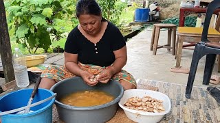 PROCESS OF SOAKED KEPAYANG FRUIT FOR TWO NIGHTS