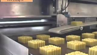 Full Automatic Pineapple Maamoul Moon Cake Making Machine