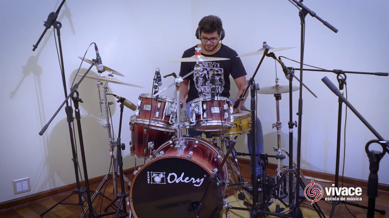 VIVACE   Herbert Kennedy